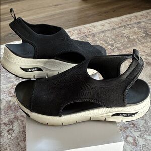 Skechers Black Knit ArchFit Slingback Sandals with Cream Sole